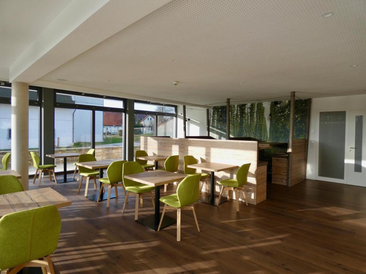 Апарт-отель Living Hallertau 3*